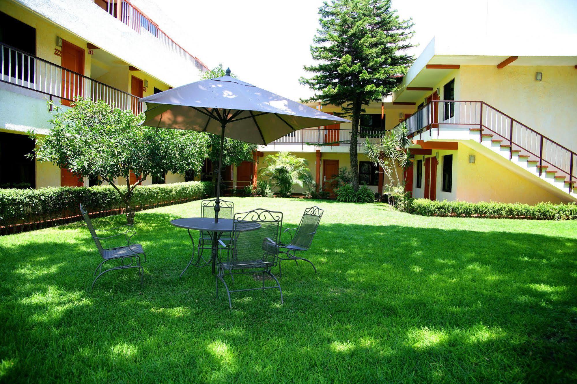 Hotel Puerta Del Sol Guadalajara Zapopan