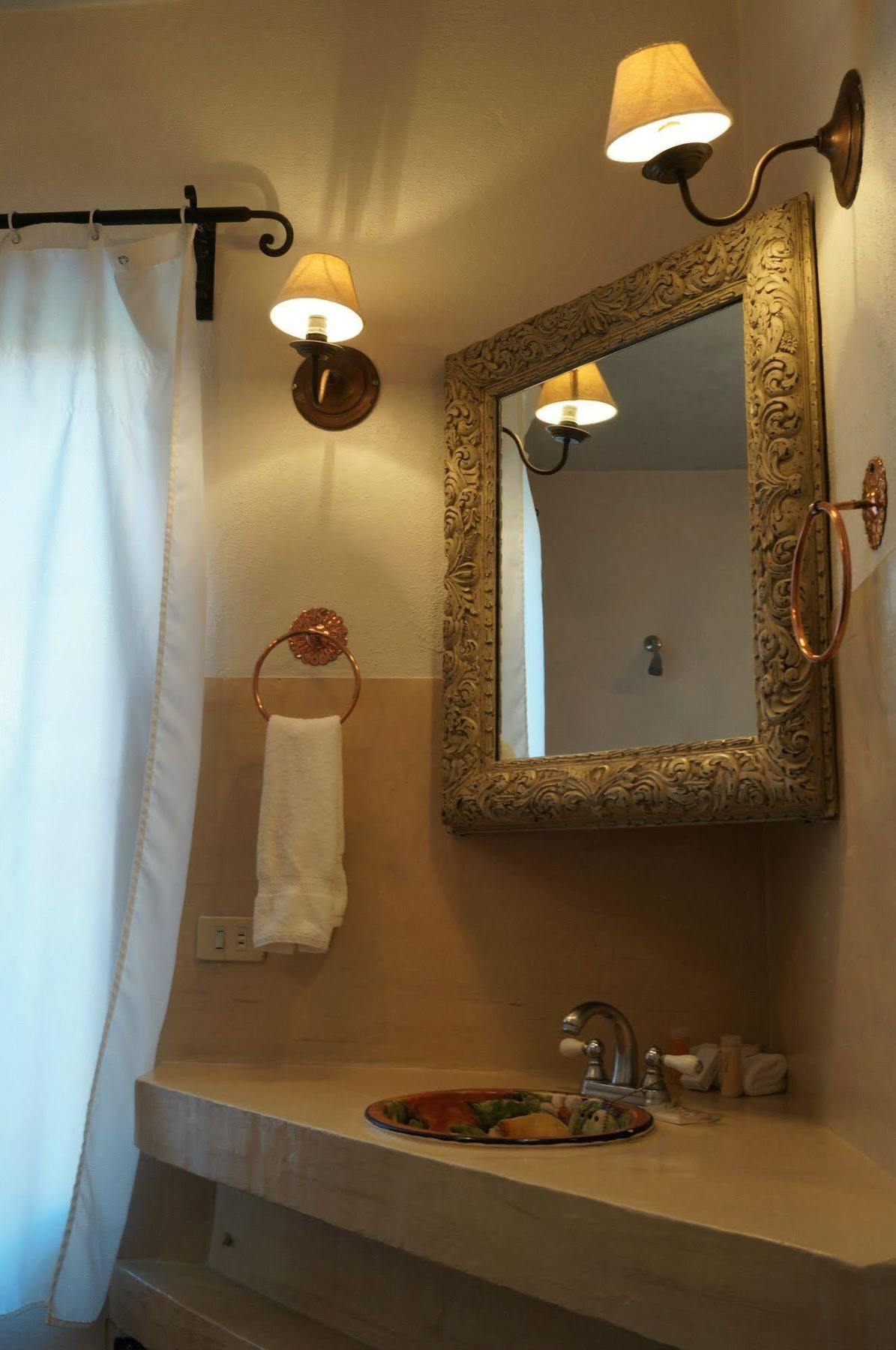 Casa Luna Boutique Hotel 3*