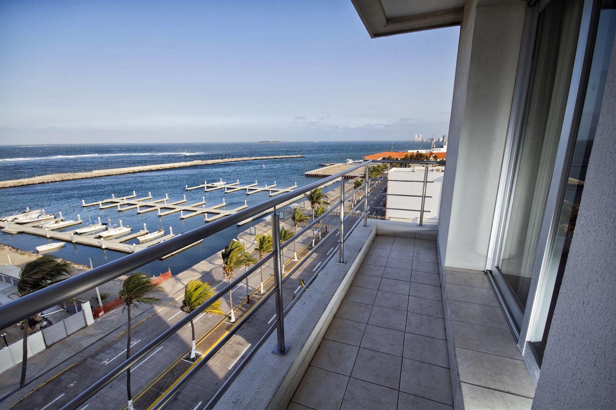 Balaju & Hotel Veracruz