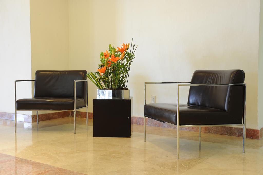 Hotel Imperio De Angeles Executive Poliforum