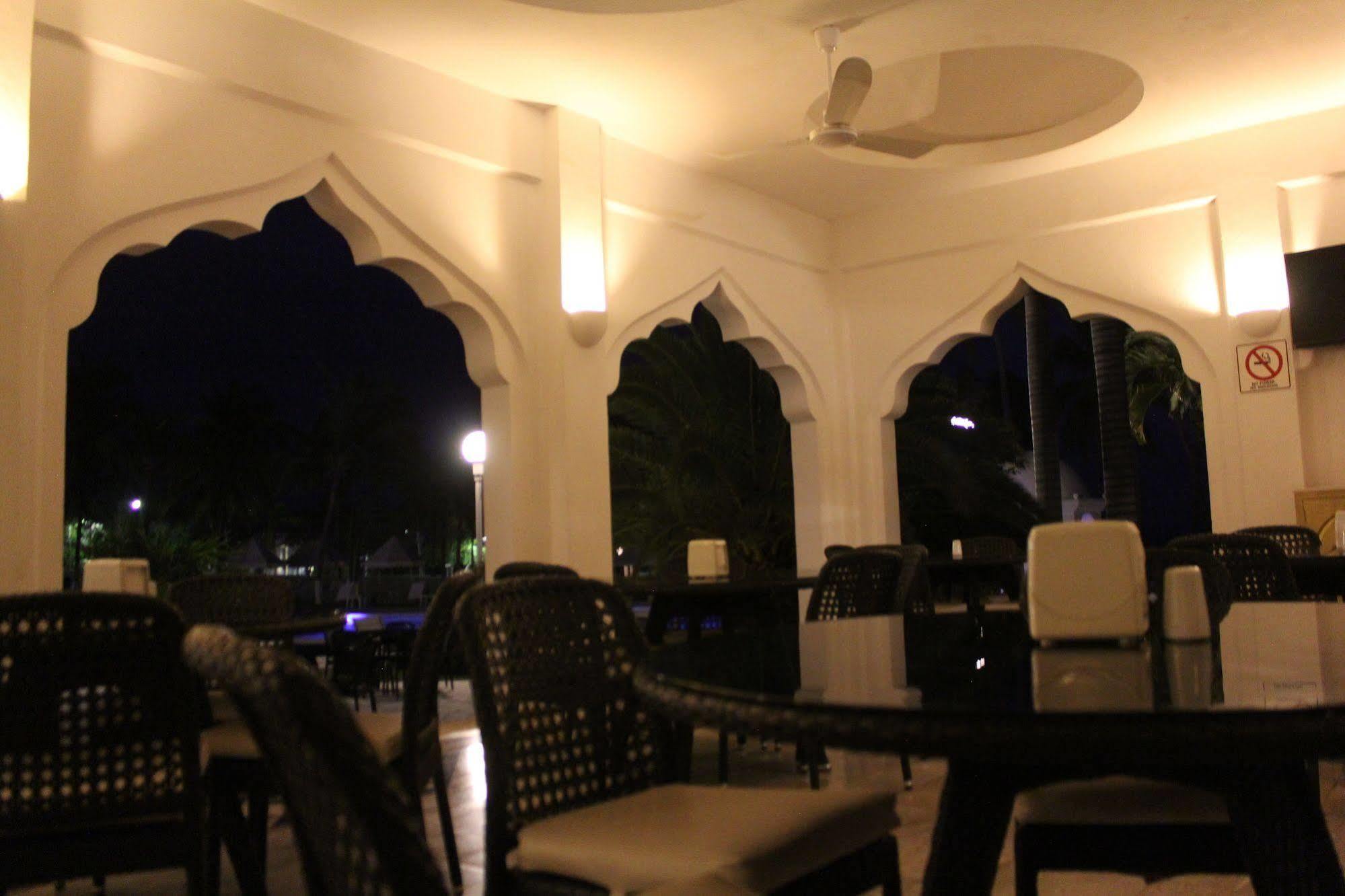 Aldea Del Bazar & 4* Puerto Escondido (Oaxaca)