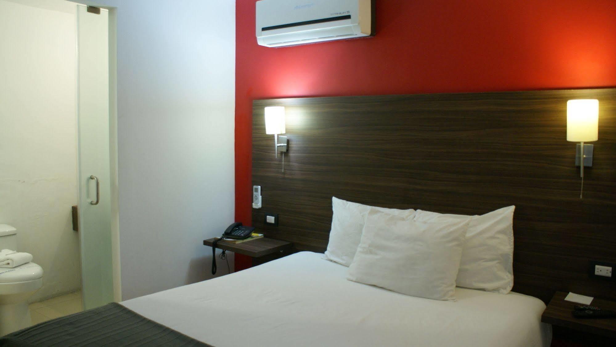 El Business Class - Zamora Centro Hotel