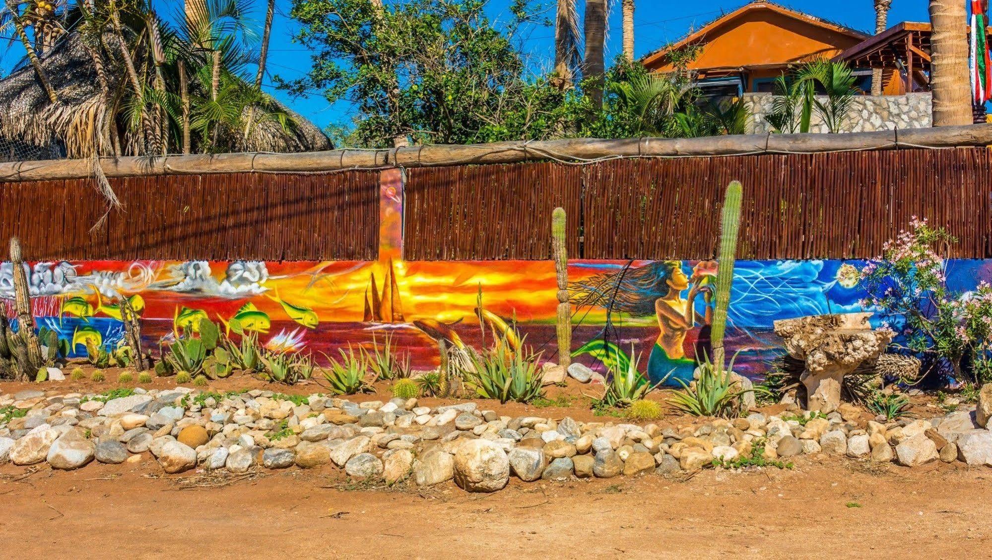 Palapas Hotel