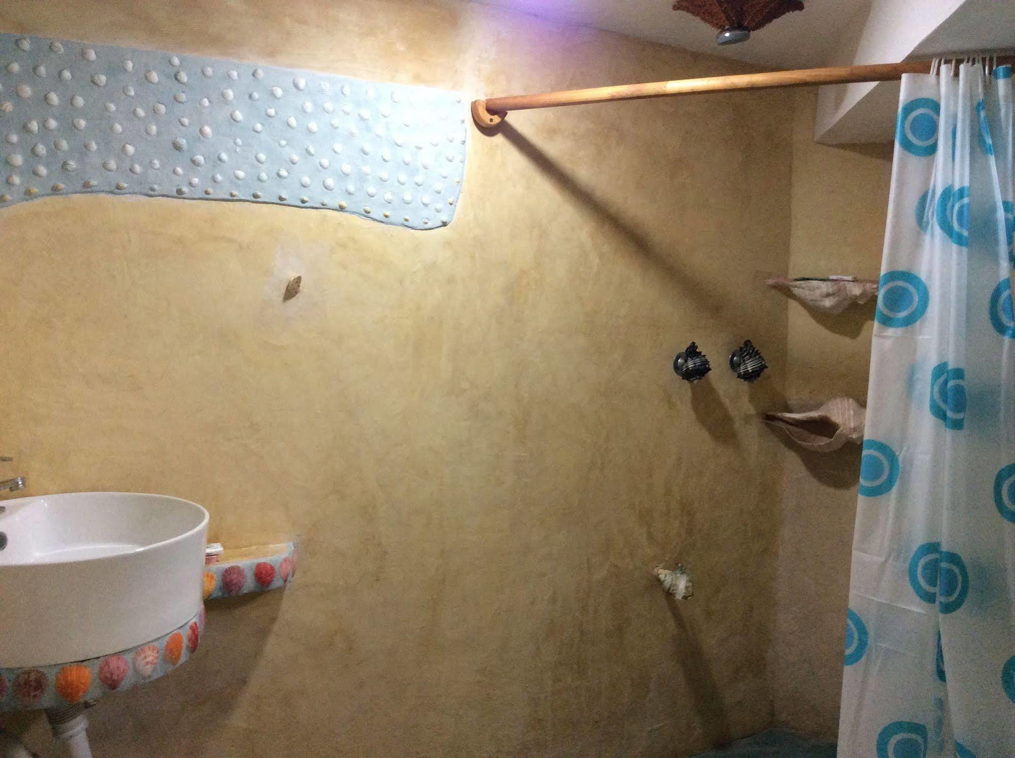 Marvin Suites Hotel 2*