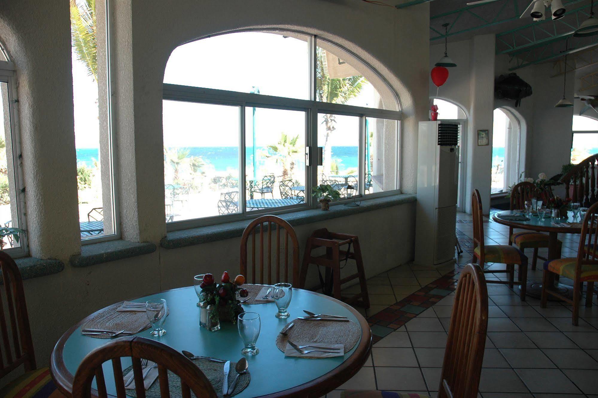 Buena Vista Oceanfront & Hot Springs 3*