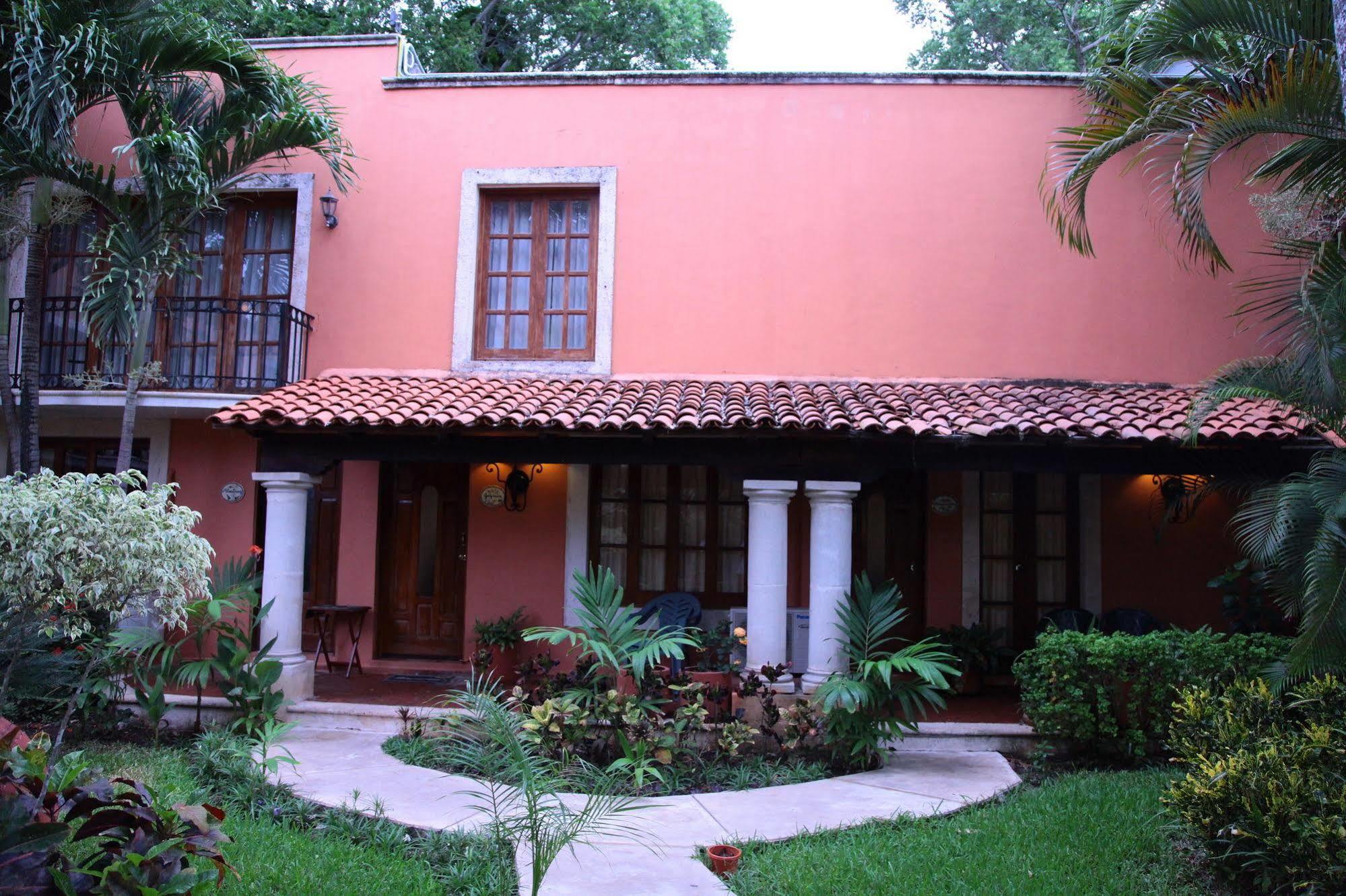 Hacienda San Miguel & 3*
