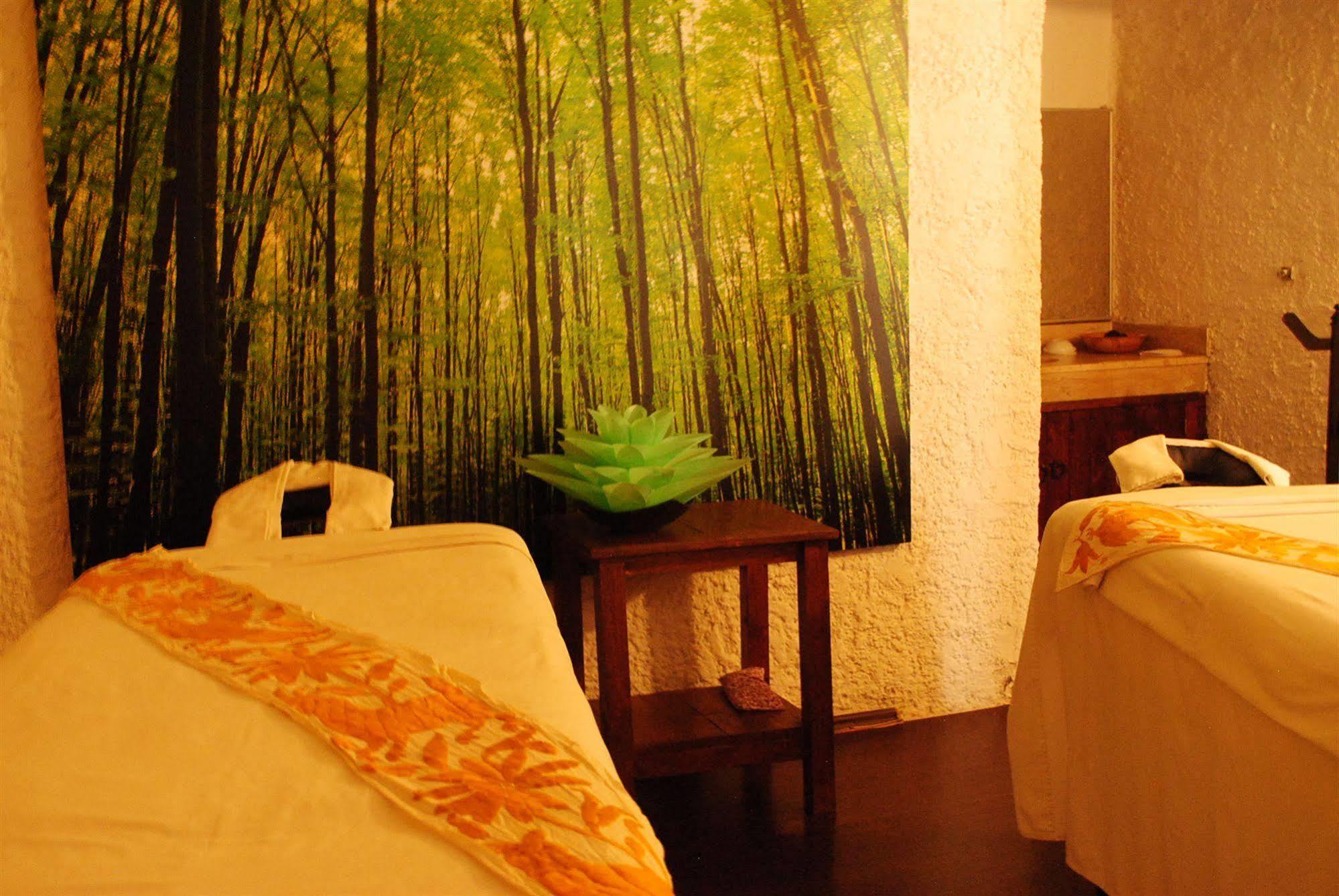 Hotel Calli Quetzalcoatl 4*