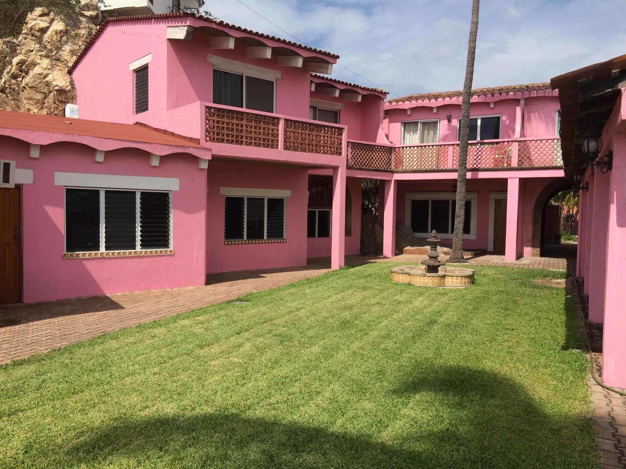 La Hotel Manzanillo