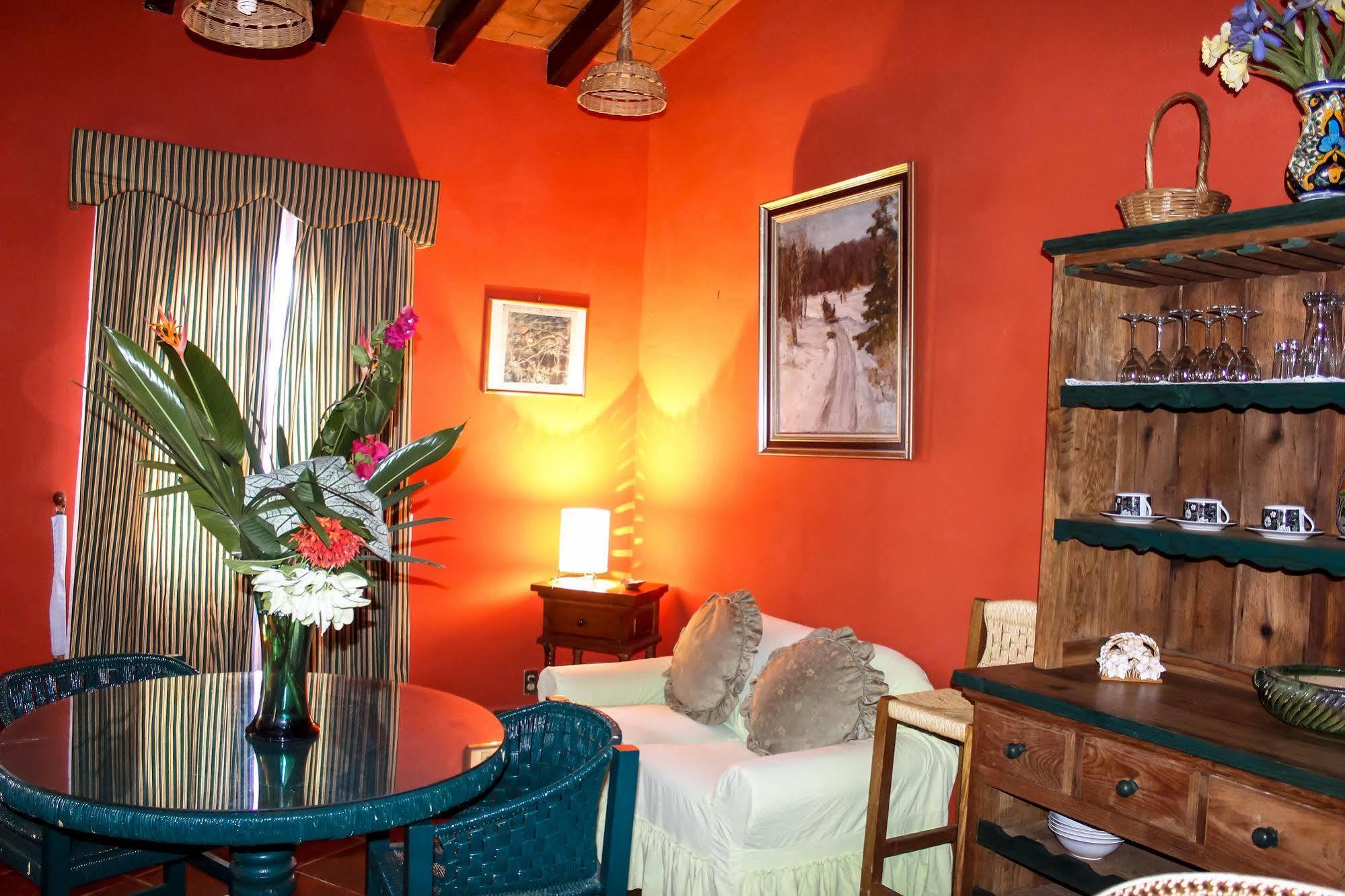 Hotel La Hacienda