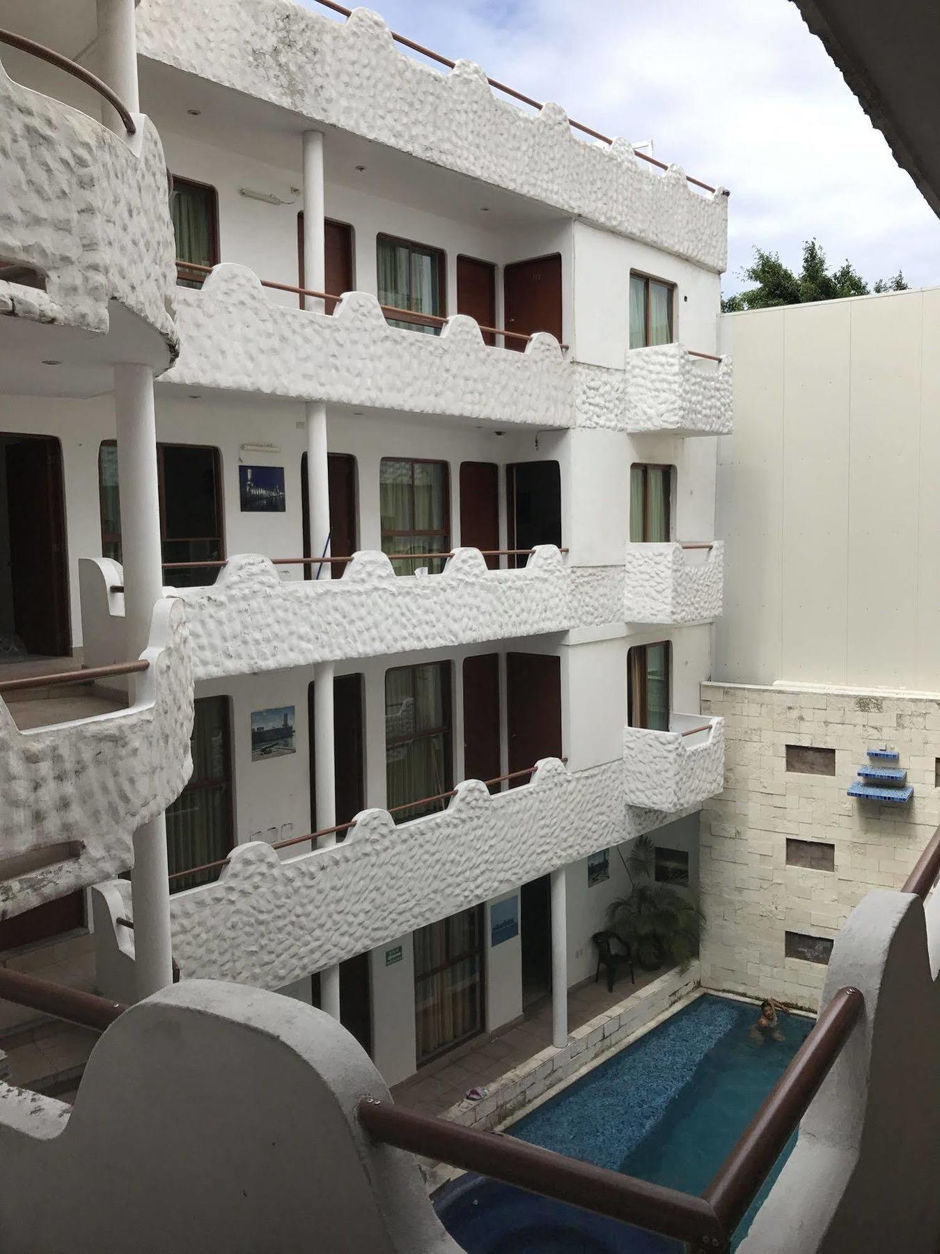 Maritimo Hotel 3*