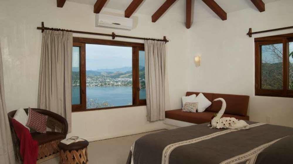 The At Solana Boutique Zihuatanejo