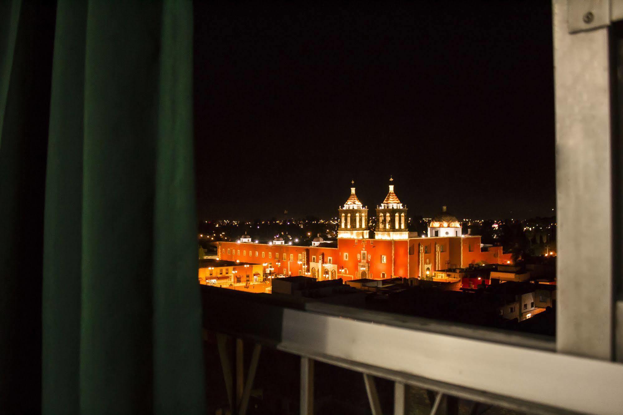 El Monte Hotel 3*