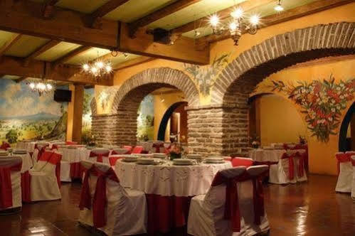 Hotel Senorial