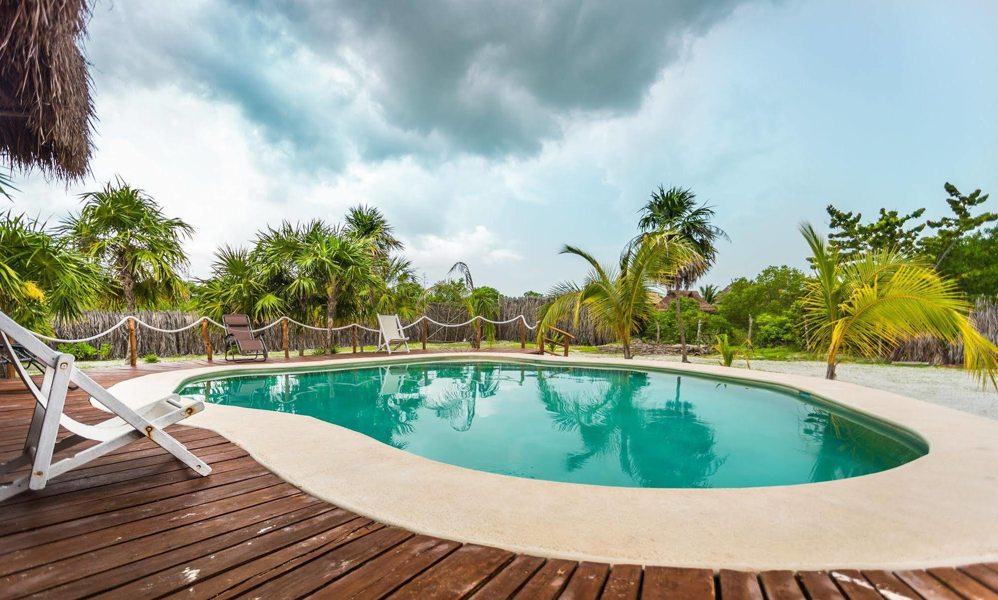 Deluxe 3* Isla Holbox
