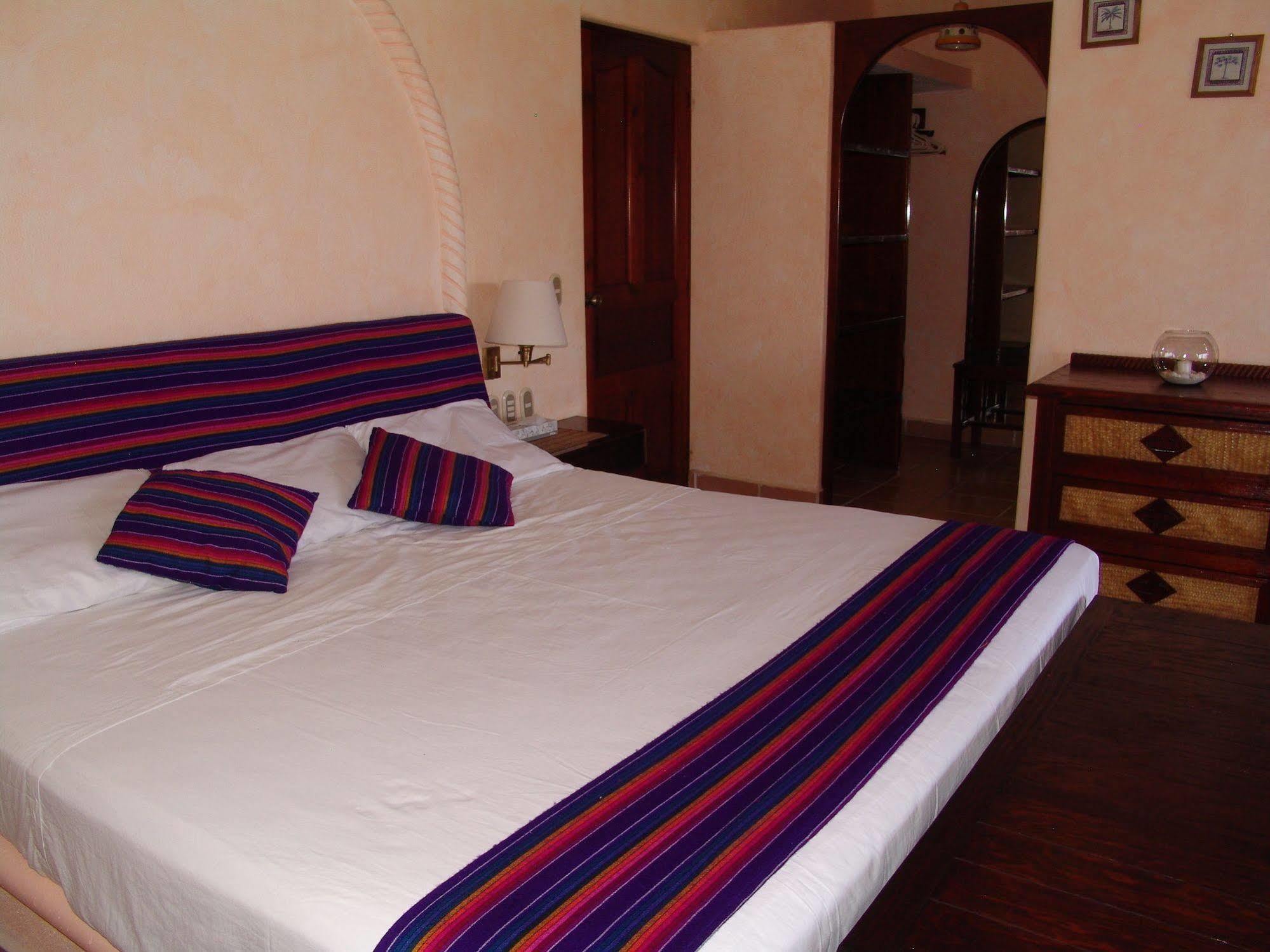 La Escollera Adults Only Zihuatanejo
