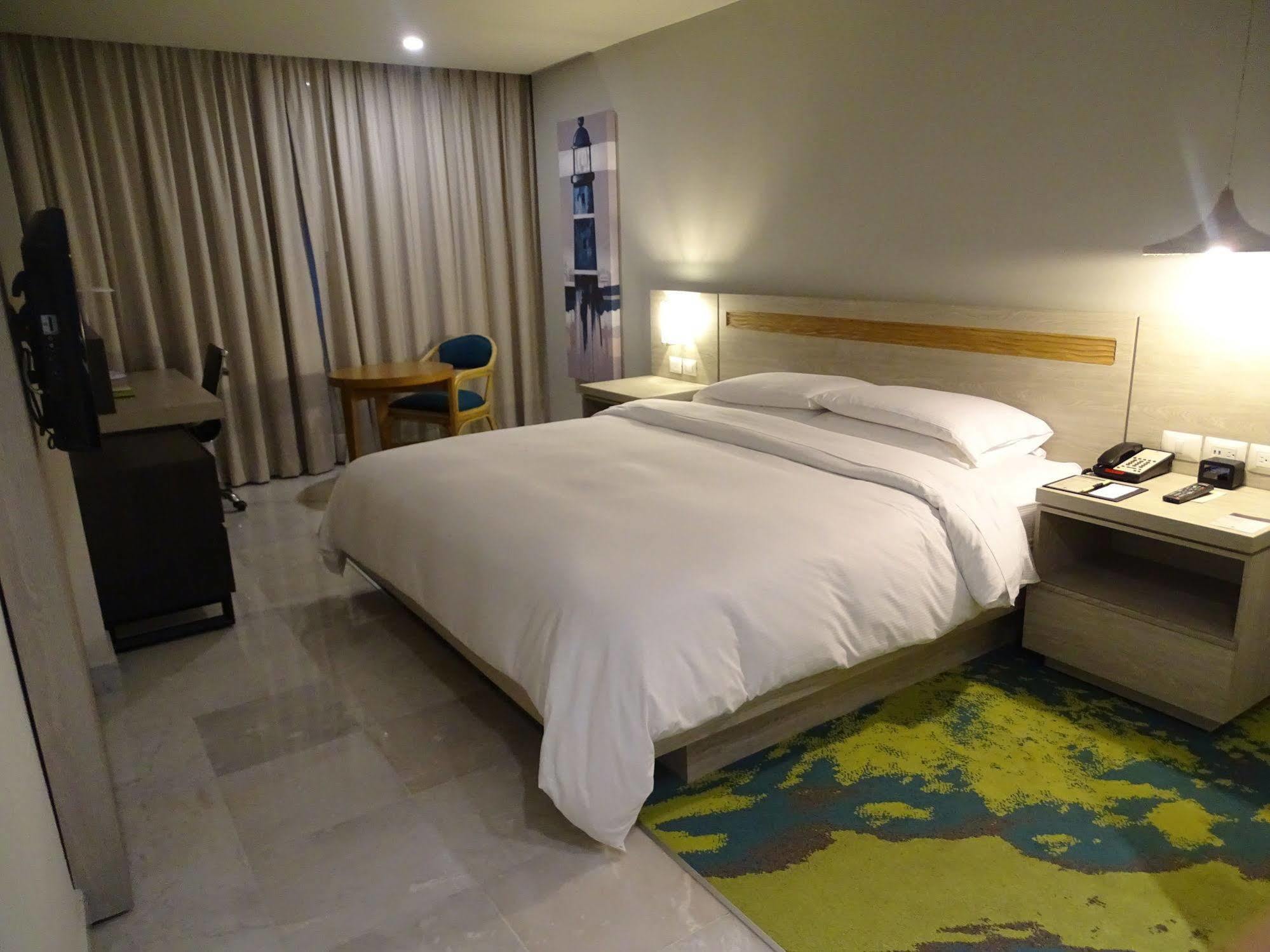 Doubletree By Hilton Hotel