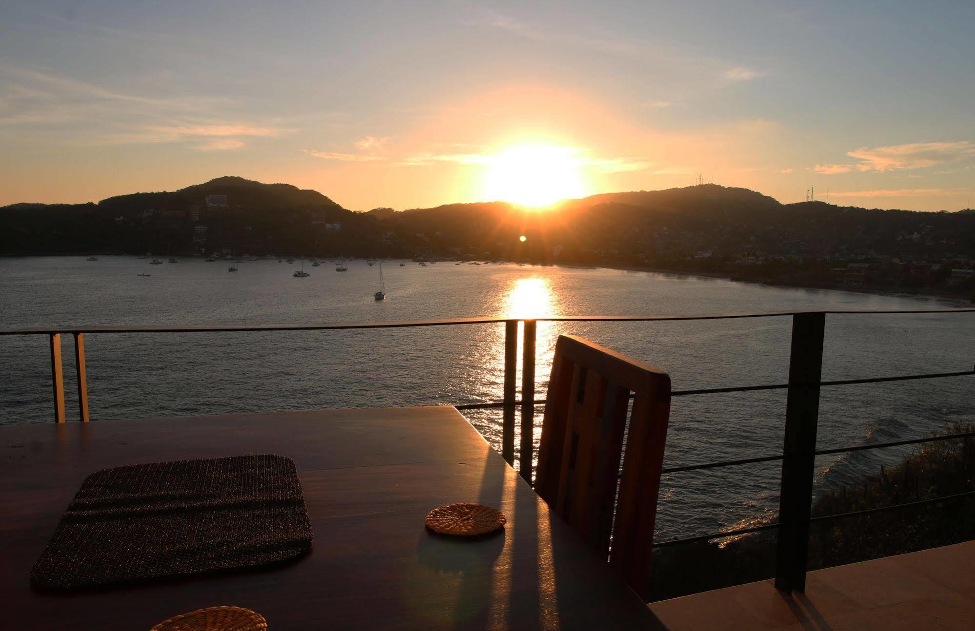 Hotel Casa Sandbar Zihuatanejo