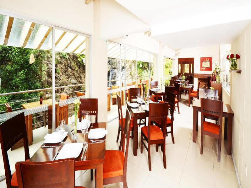 Hotel Mision Grand 4*