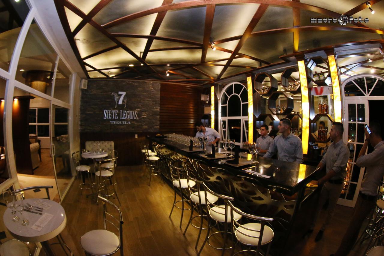 Hotel Centriplaza &
