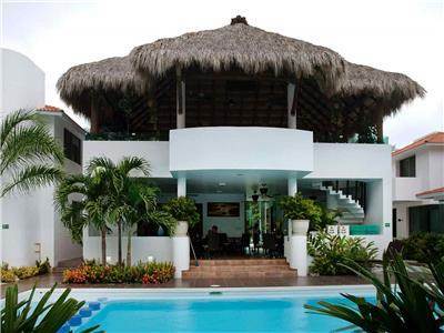 Aparthotel Villas Maria Isabel