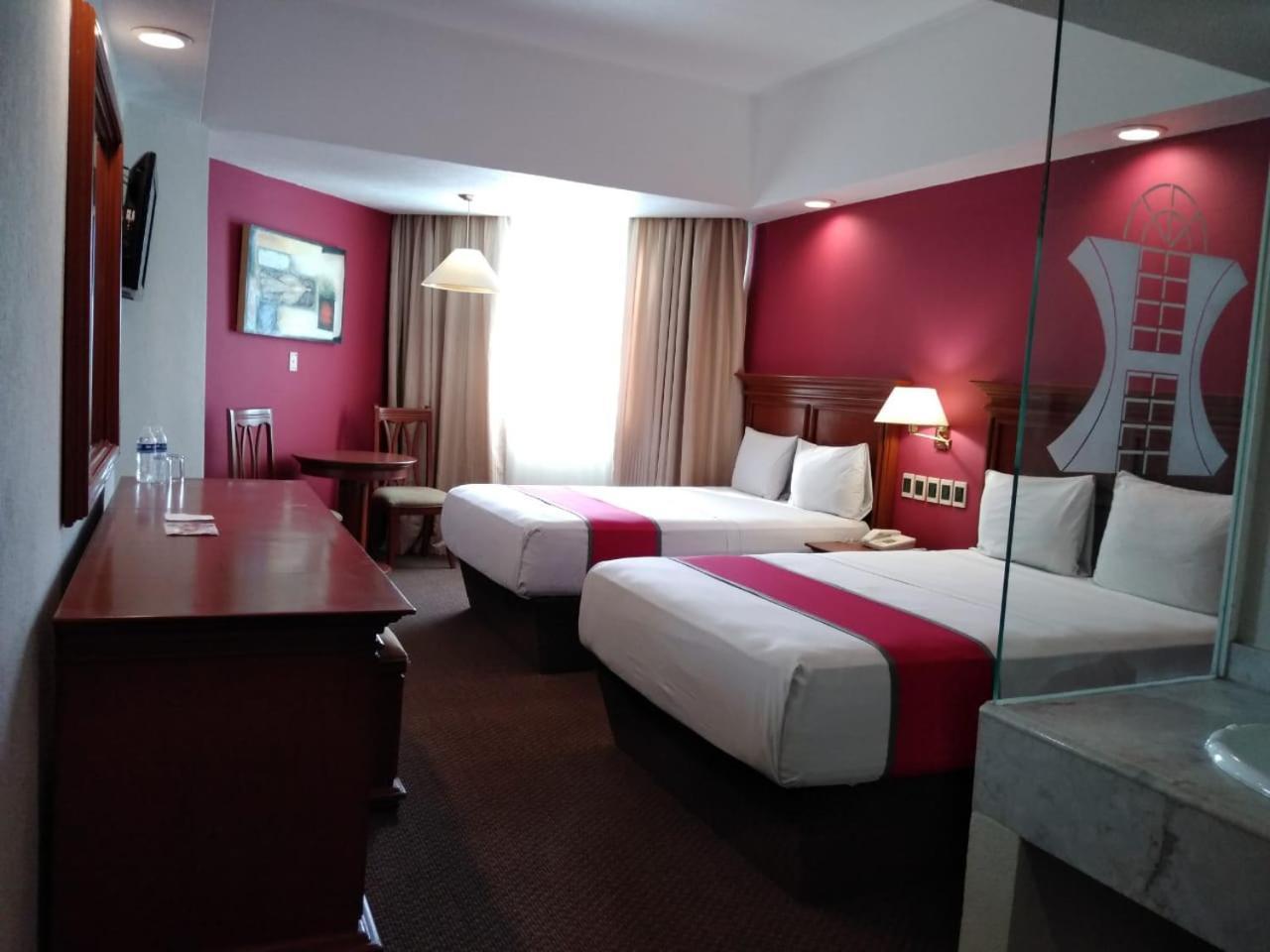 Hotel Lois 4*