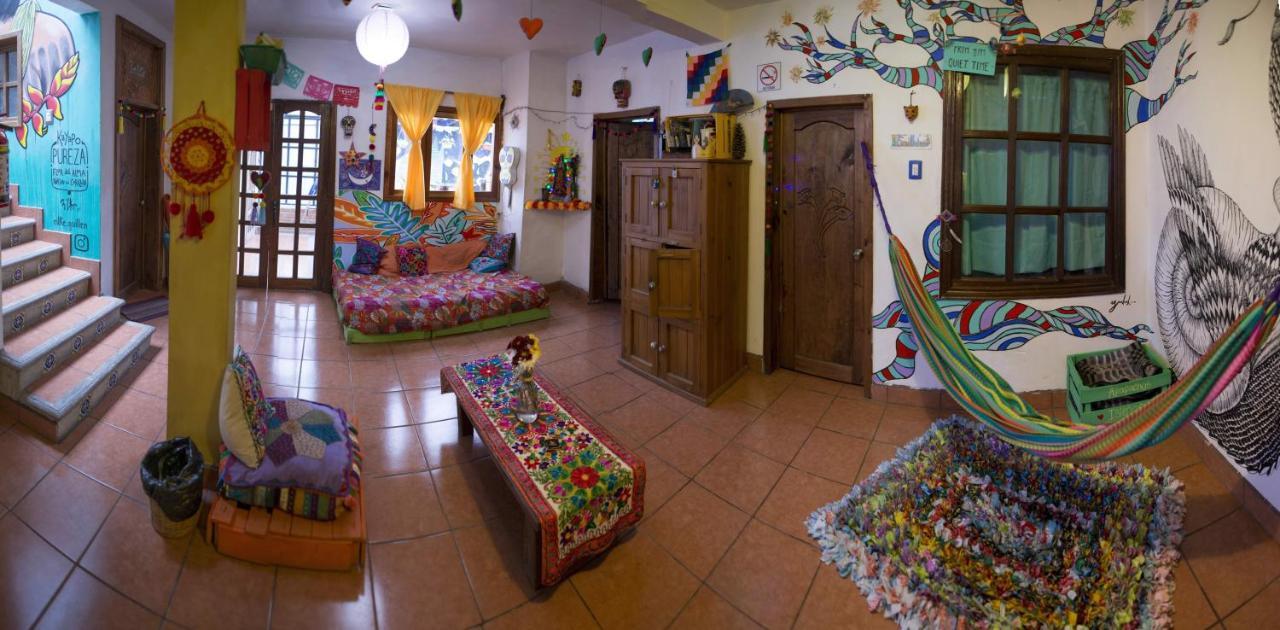 Hostel La Isla *