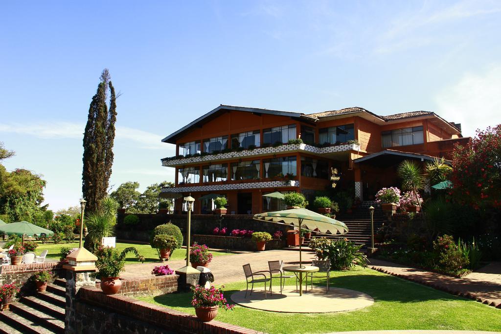 Pie De La Sierra Hotel