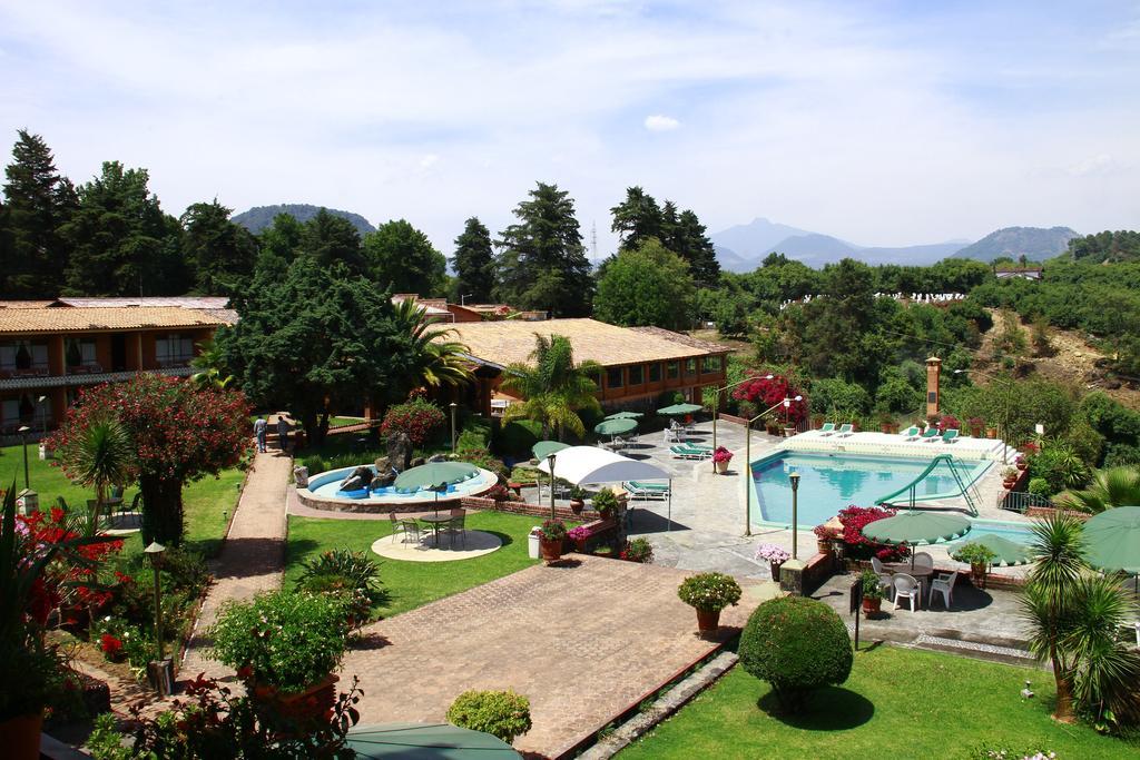 Hotel Pie De La Sierra
