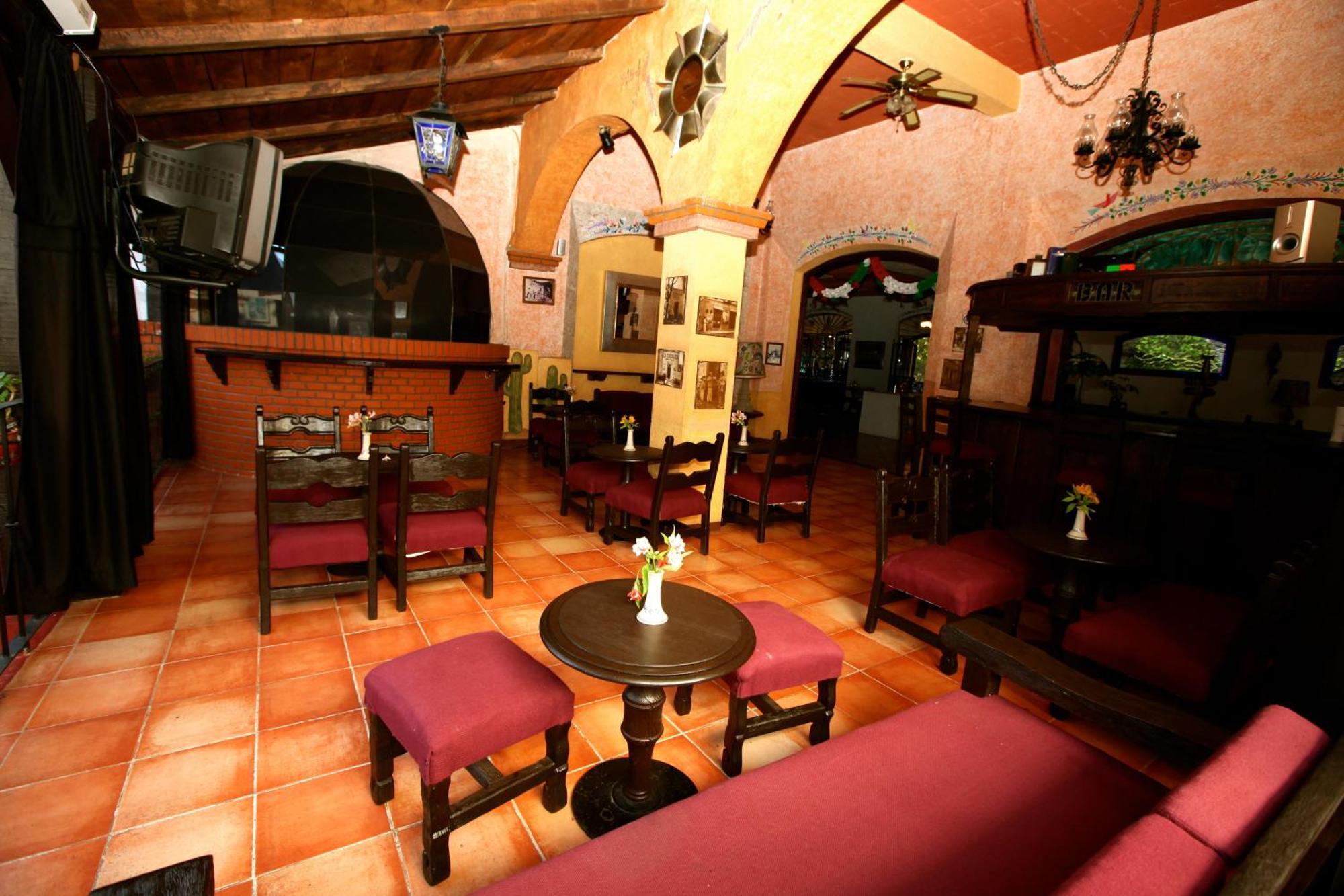 Hotel Montetaxco 5*