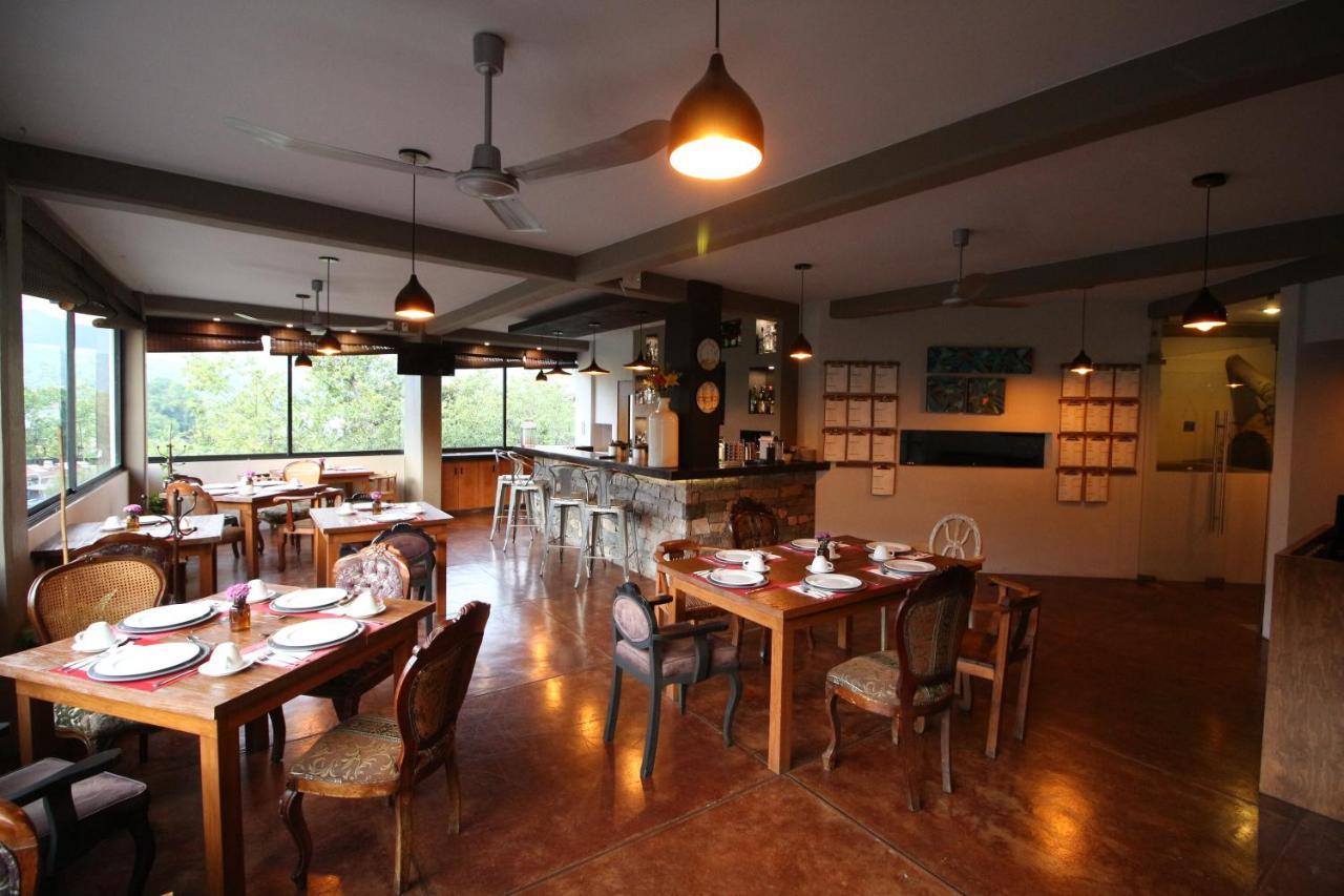 Hotel Araucaria Boutique 4*