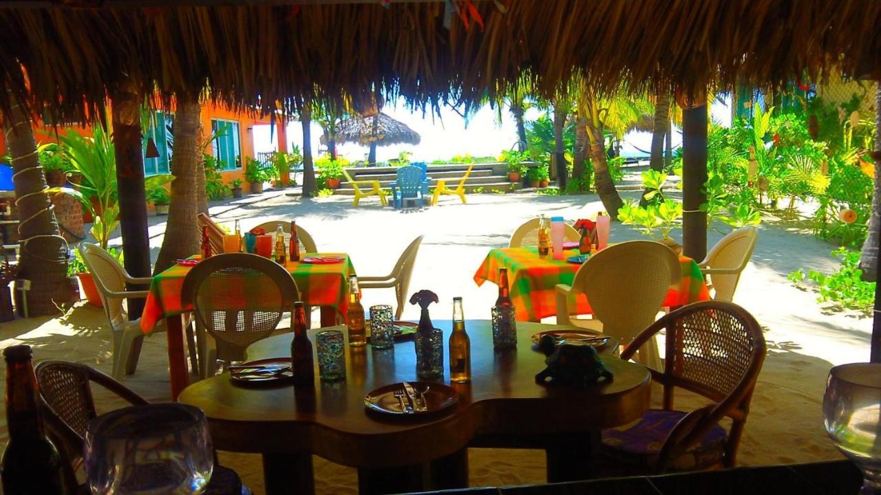 Tree Tops - Adults Only Villa *