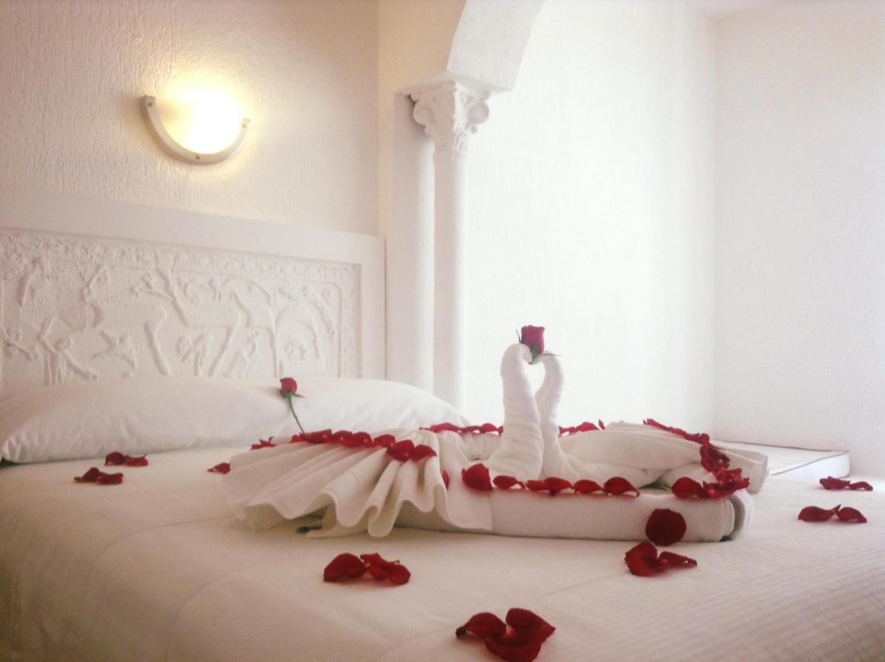 Aldea Del Bazar & Hotel Puerto Escondido (Oaxaca)