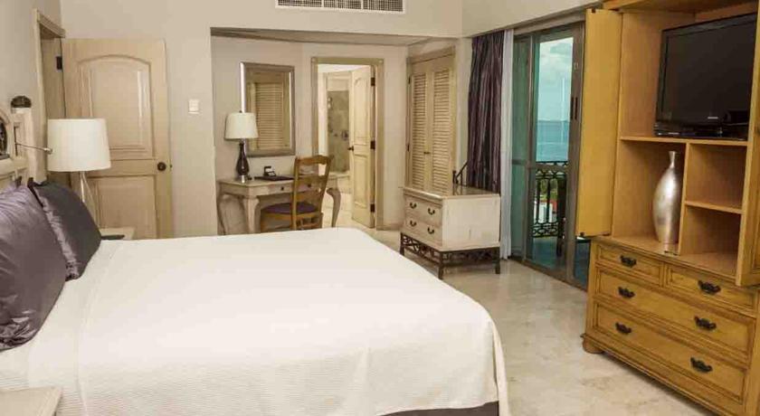 Hotel Le Meridien And Cancun