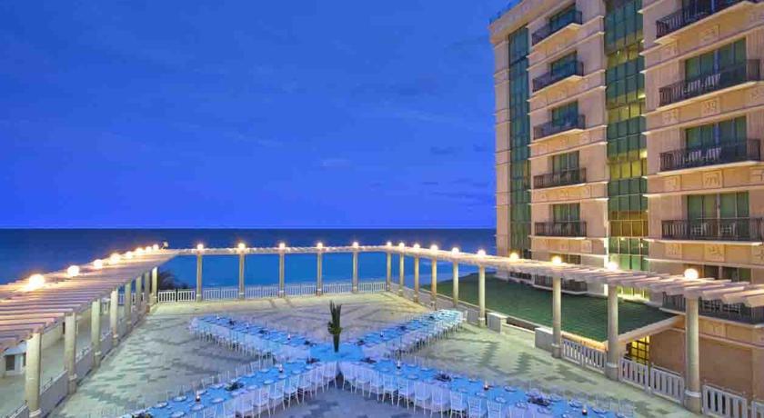 Le Meridien And Hotel 4*