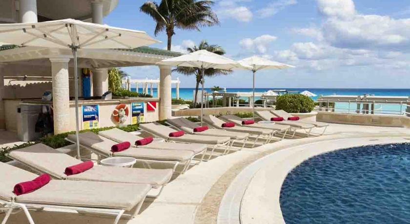 Le Meridien And Cancun