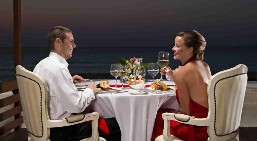 Le Meridien And 4* Cancun