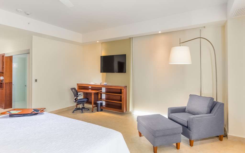 Hampton & By Hilton Cabos 3* San Jose del Cabo