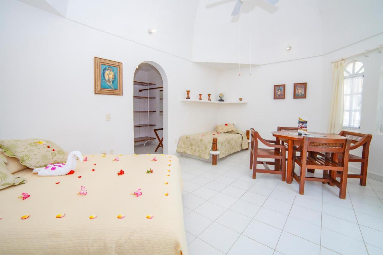 Fasol Huatulco Hotel 5*