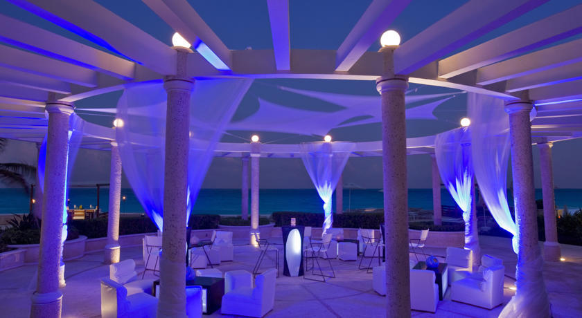 Hotel Le Meridien And Cancun