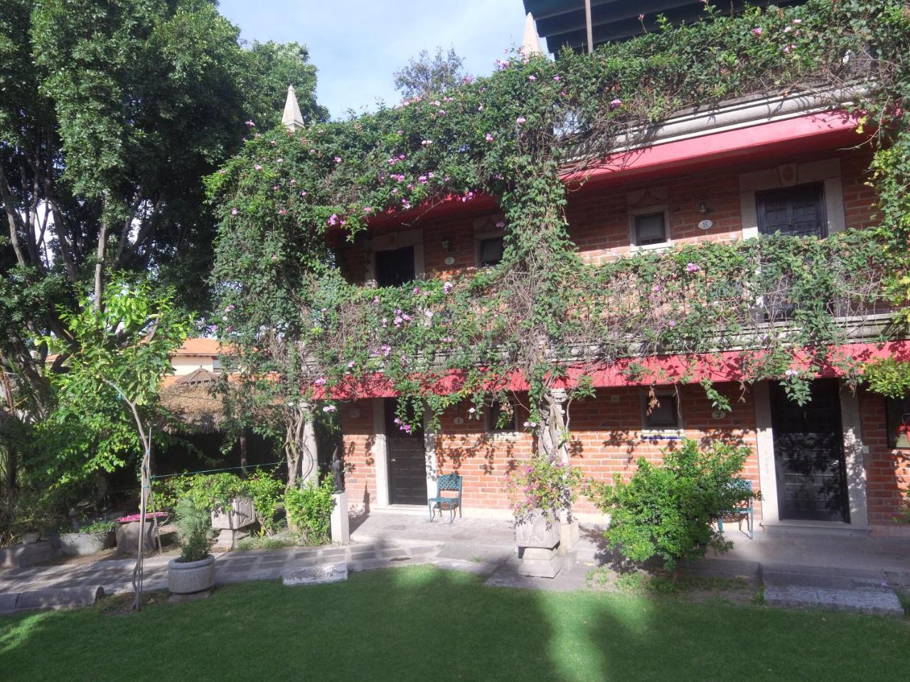 Hotel Calandrias 4*