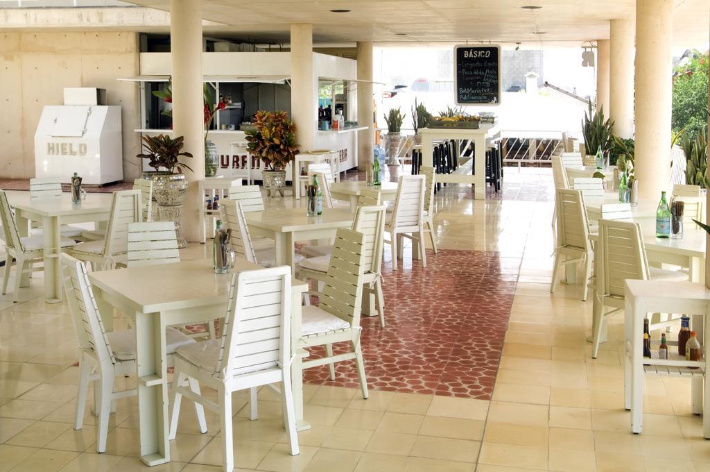 Basico Hotel Playa del Carmen