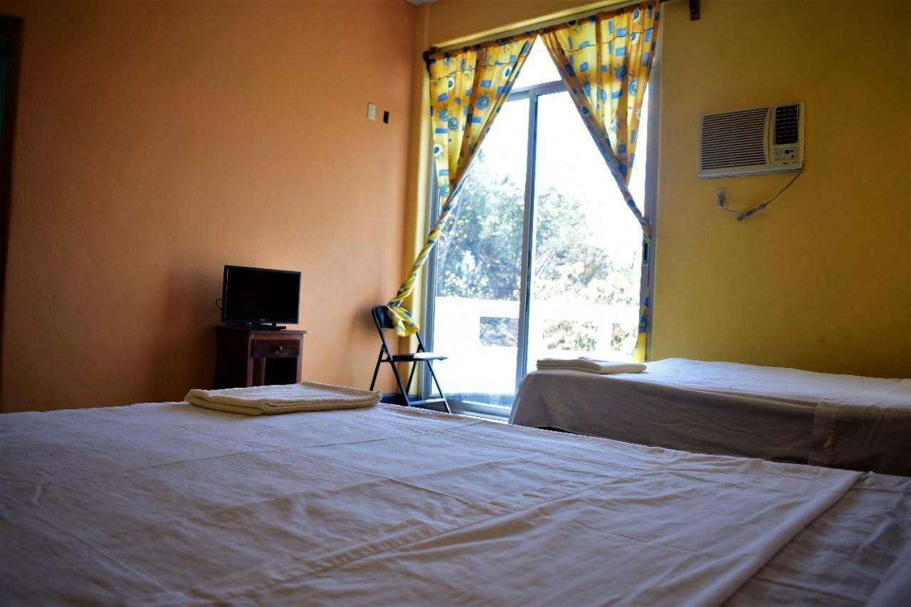 Hotel Puerto Angel 2*