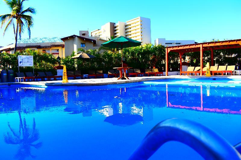 Hotel Vallarta By Canto Del Sol 4*