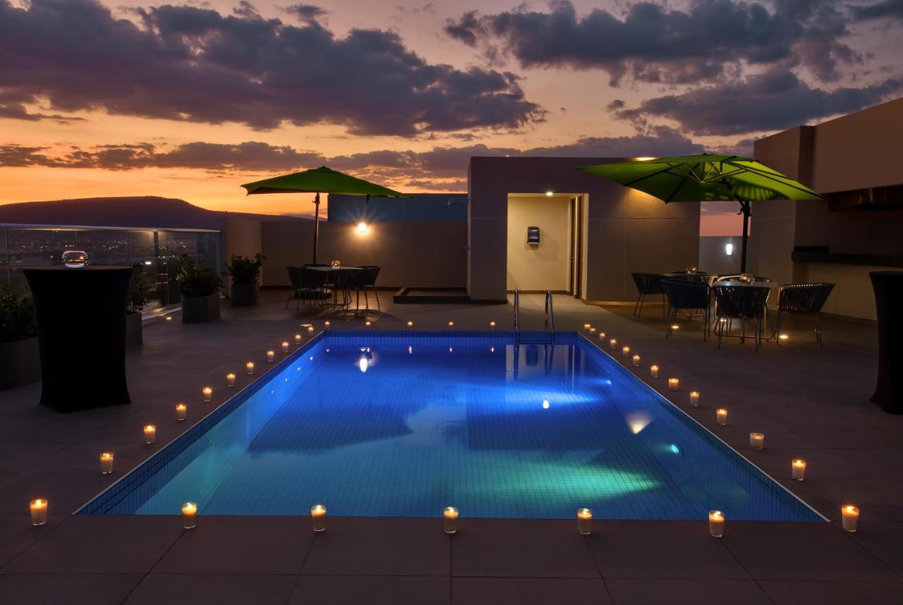 Hotel Galeria Plaza 5*