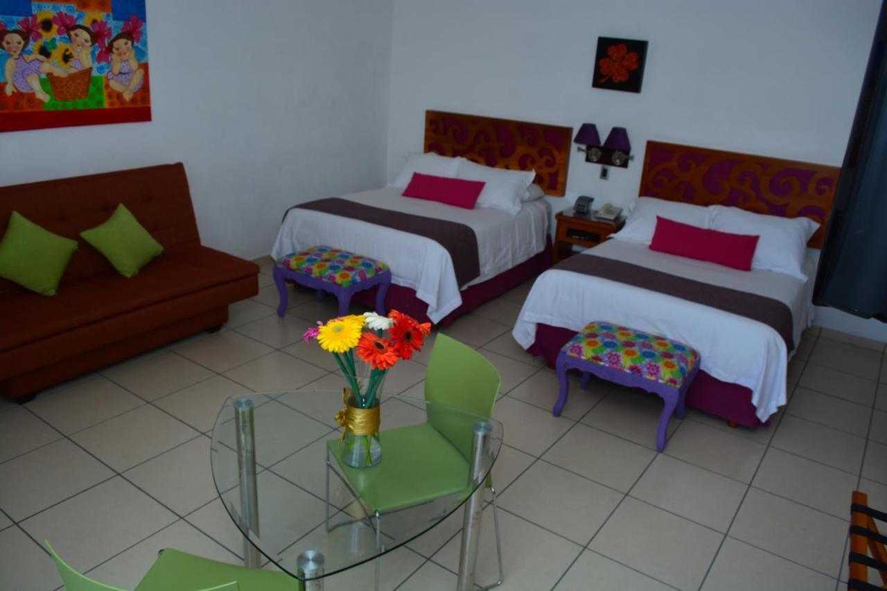 Hotel Boutique Pueblo Lindo 4*