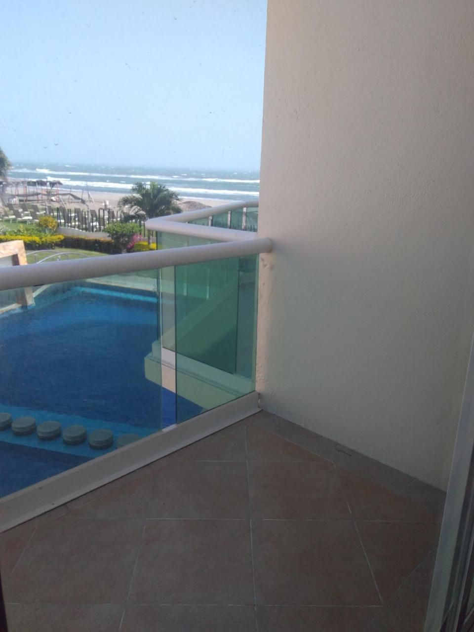 Hotel Artisan Playa Esmeralda Family Playa Chachalacas