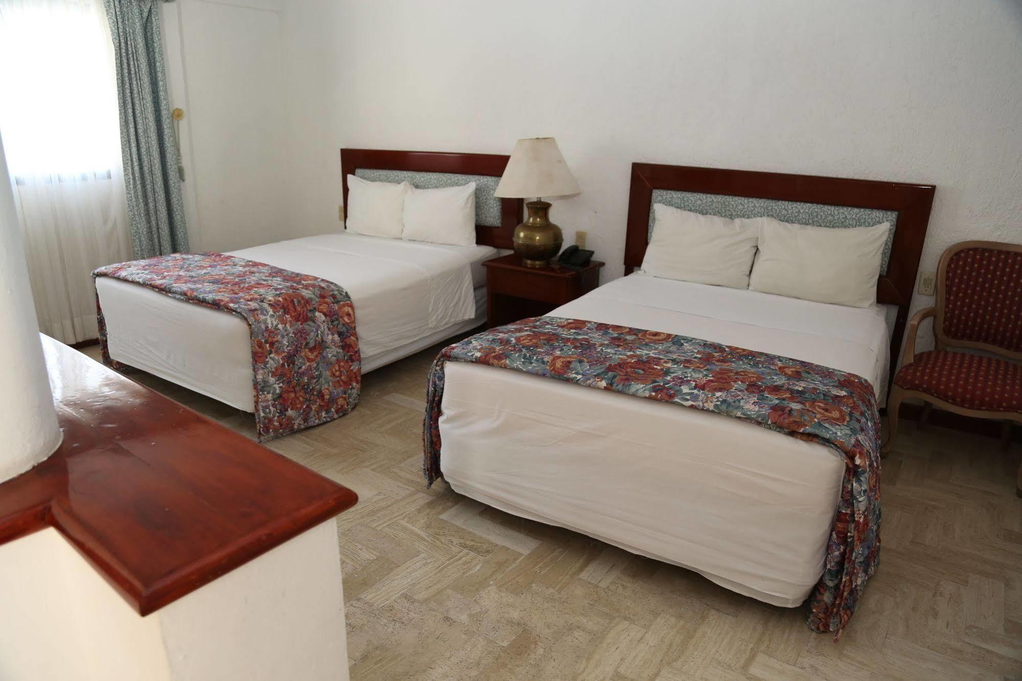 Hotel Costa Blanca Cancun