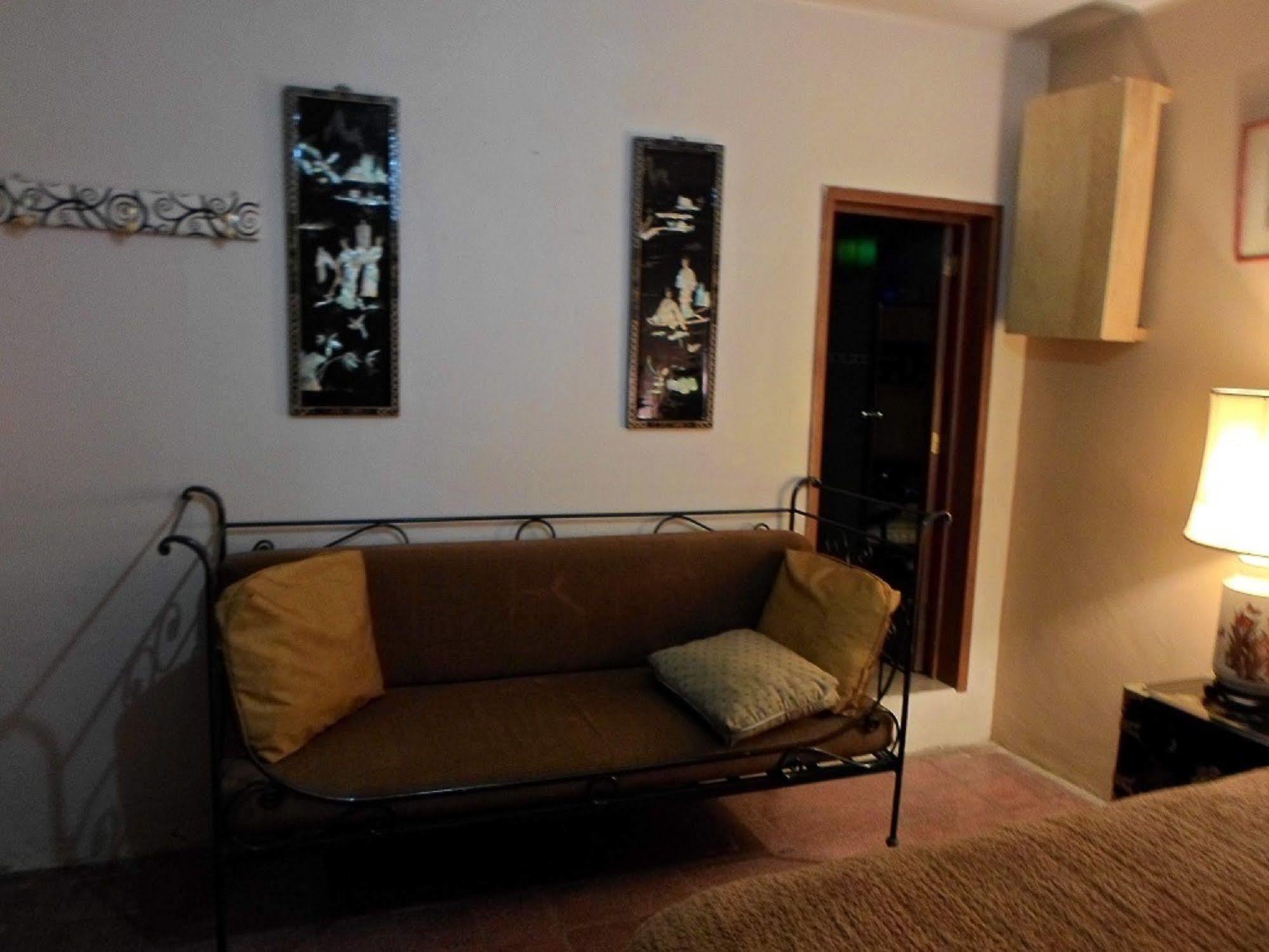 Hotel Antigua Casa Hogar