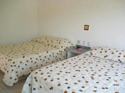Parotas Hotel Manzanillo