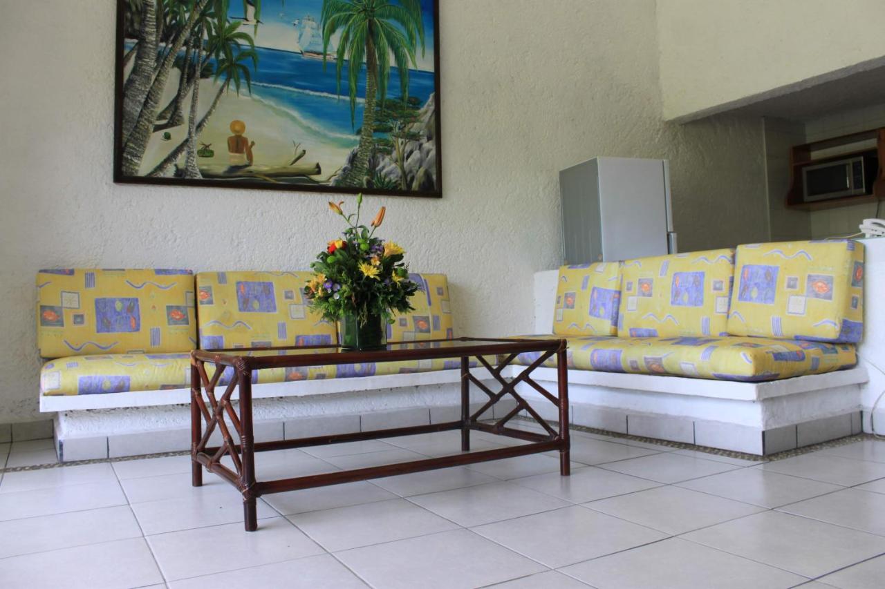 Coral Ixtapa 3*